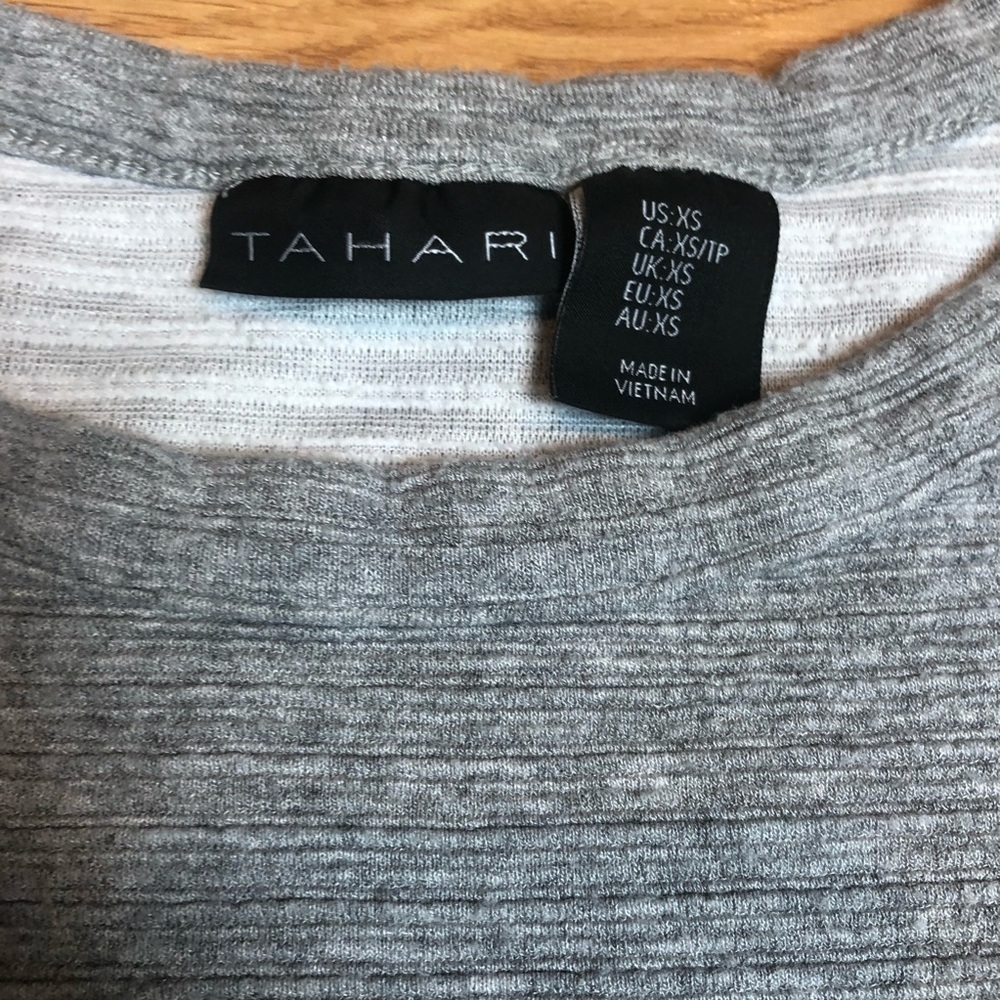 TAHARI sweater shirt grey knot tie shirt sleeve XS - Picture 10 of 14